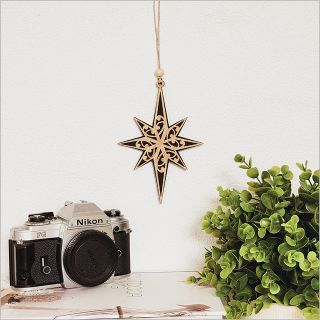 MATARIKI STAR BLACK satin acrylic bamboo