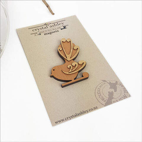 MAGNET MOKO FANTAIL NZ Rimu Bamboo